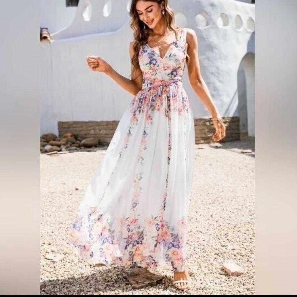 New CUPSHE Warm Up Floral Print V-Neck Maxi Dress Size Large